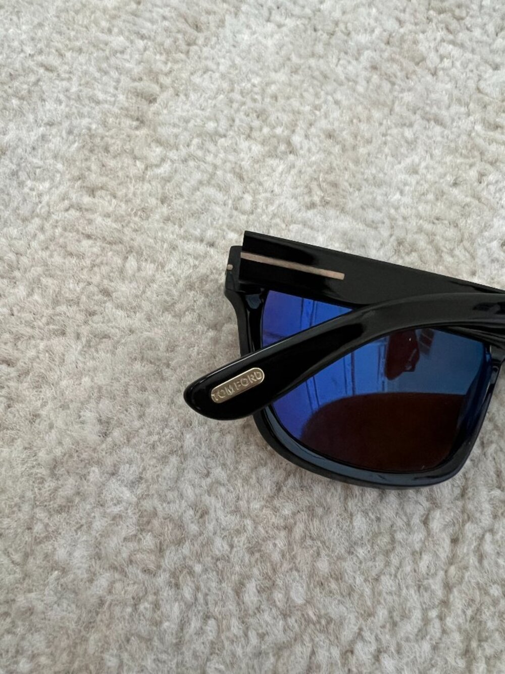 Tom Ford Cecilio Sunglasses - Picture 8 of 9